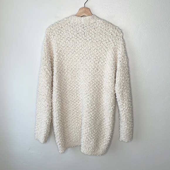 Abercrombie & Fitch Long Teddy Boucle Cardigan - Picture 8 of 10